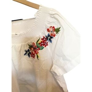 Talbots Off Shoulder Embroidered‎ Floral Shirt P Large